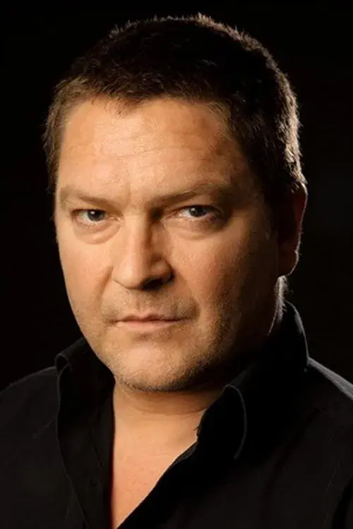 Tom van Bauwel